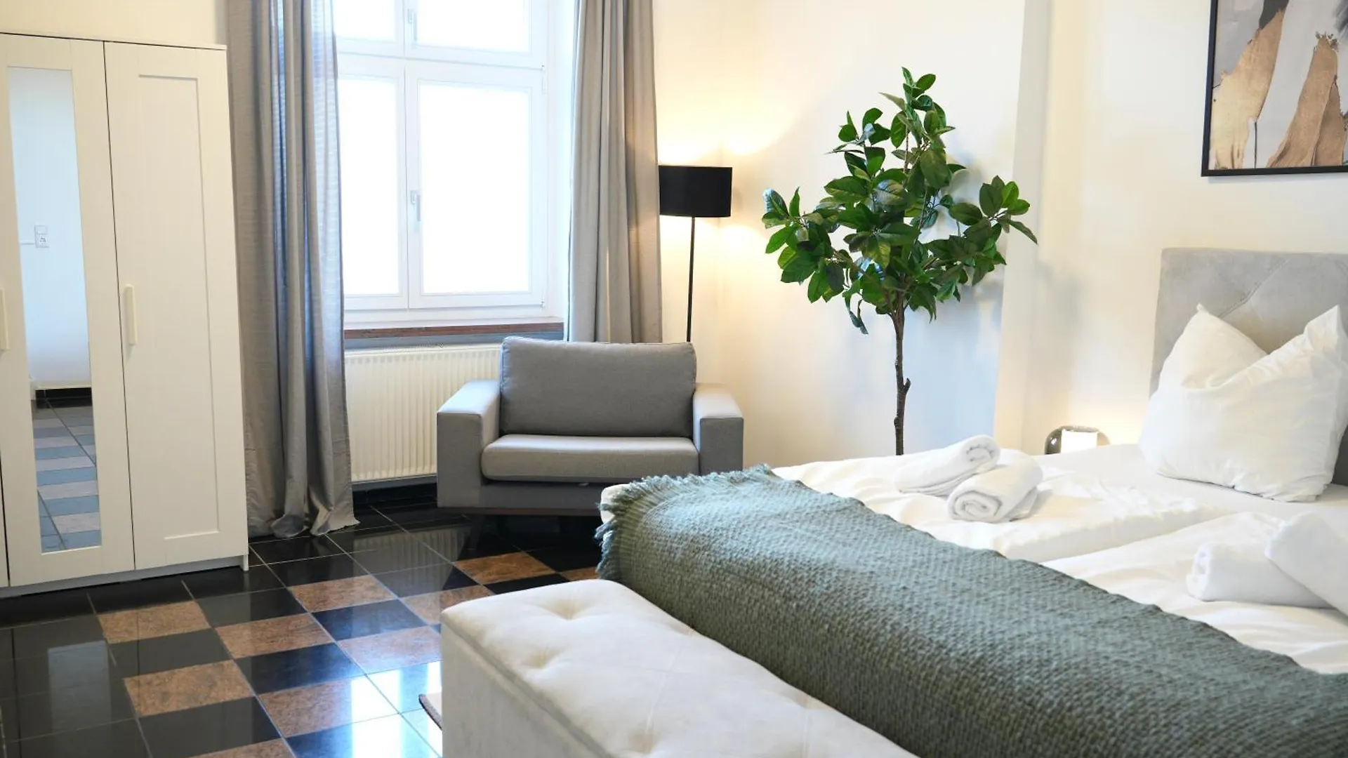 Exquisite 100Qm An Der Spree Apartment Berlin