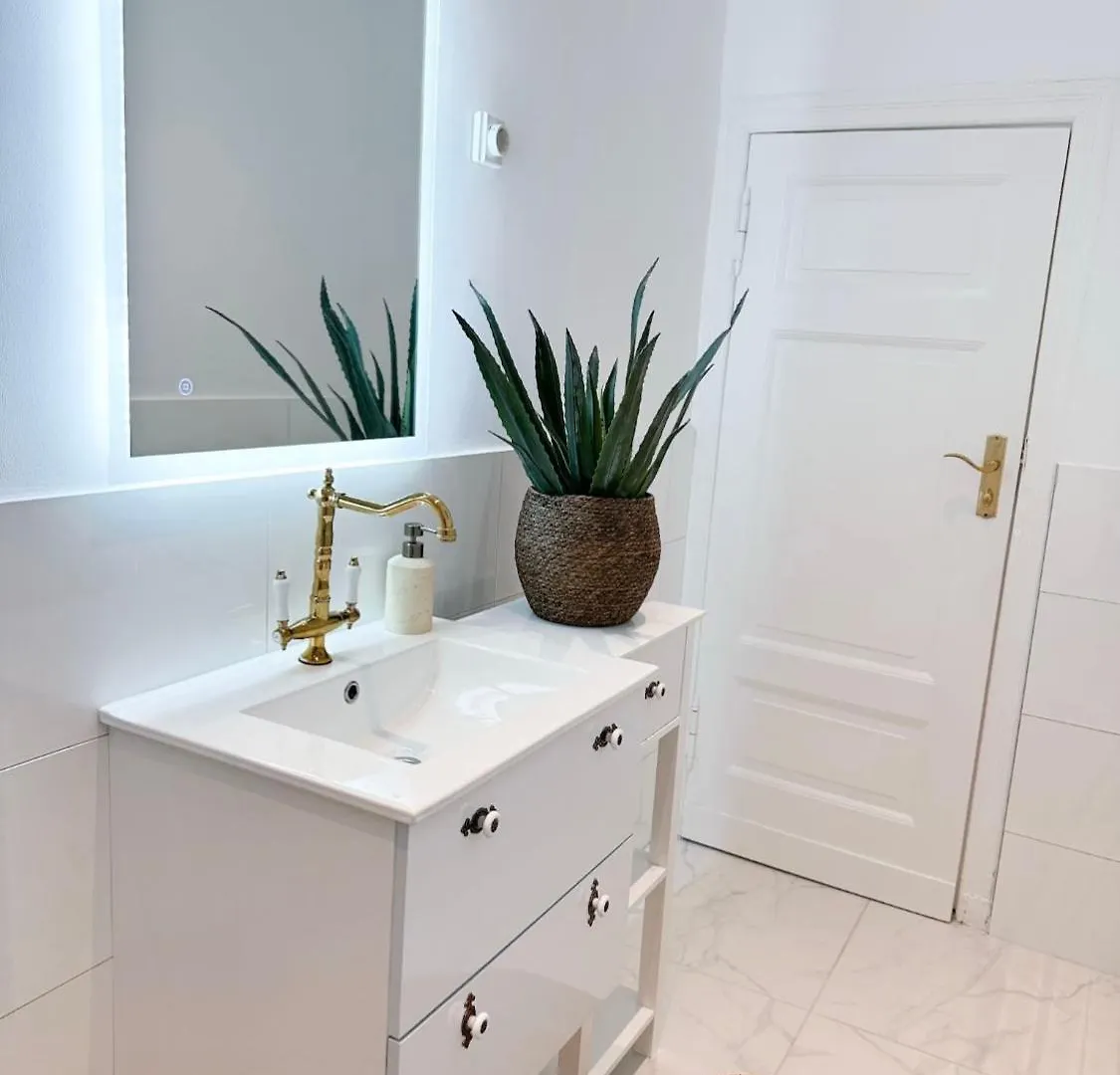 Apartamento Exquisite 100Qm An Der Spree Berlín Alemania